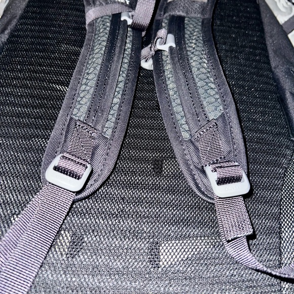 SIERRA NEVADA X OSPREY DAYLITE PLUS BACKPACK NWOT - Picture 4 of 9